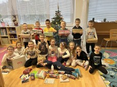 KO�KO L�SKY SA ZMEST� DO KRABICE OD TOP�NOK?