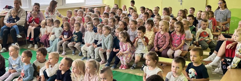 KE� SA �K�LKA PREMENILA NA ROZPR�VKU
